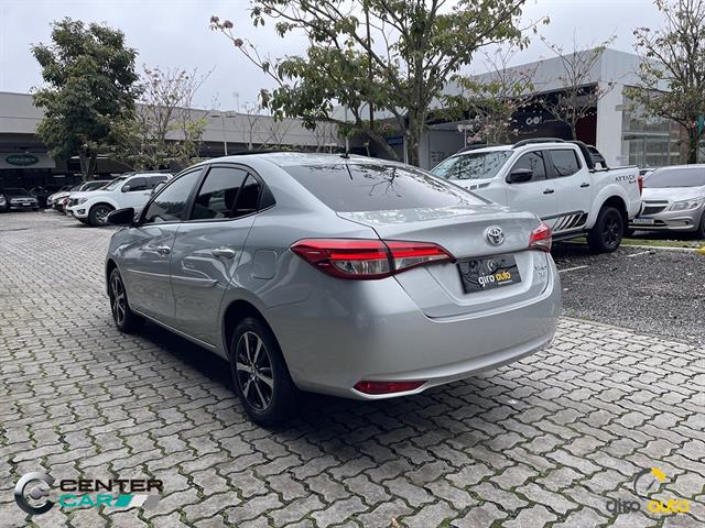 TOYOTA YARIS XLS CONNECT SED. 1.5 FLEX 16V AUT. 2021