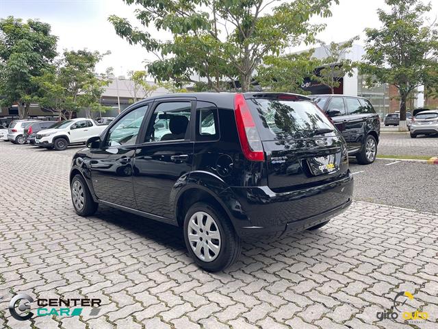 FORD Fiesta SE 1.0 8V FLEX 5P 2014