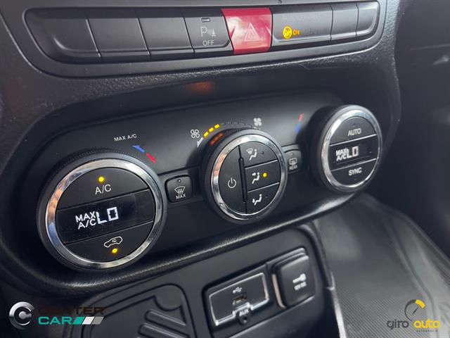 JEEP Renegade LONGITUDE 1.8 4X2 FLEX 16V AUT. 2016