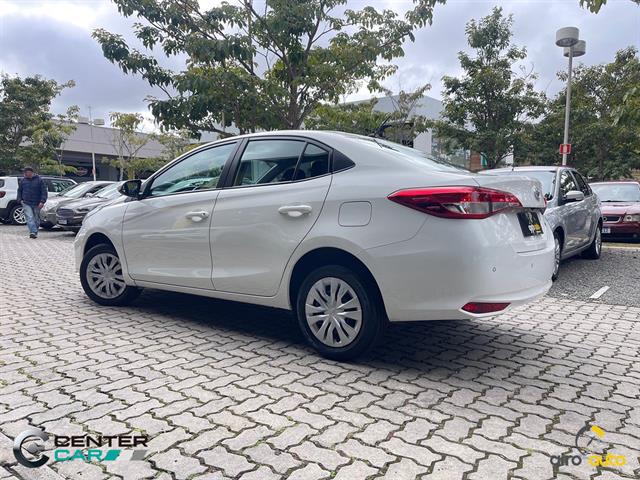 TOYOTA YARIS XL SEDAN 1.5 FLEX 16V 4P AUT. 2023