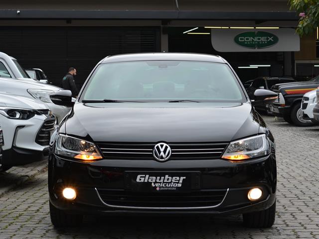 VOLKSWAGEN JETTA HIGHLINE 2.0 TSI 16V 4P TIPTRONIC 2011