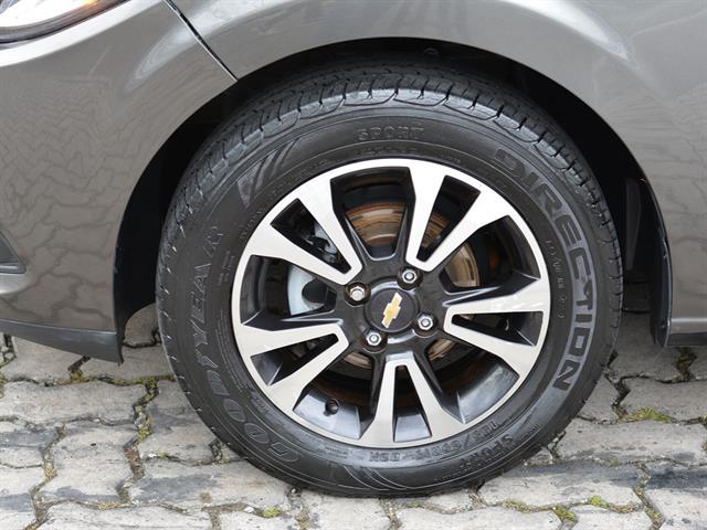 CHEVROLET ONIX HATCH LTZ 1.4 8V FLEXPOWER 5P MEC. 2015