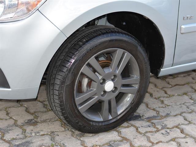 CHEVROLET AGILE LTZ 1.4 MPFI 8V FLEXPOWER 5P 2011