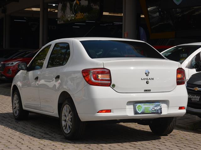 RENAULT LOGAN LIFE FLEX 1.0 12V 4P MEC. 2022