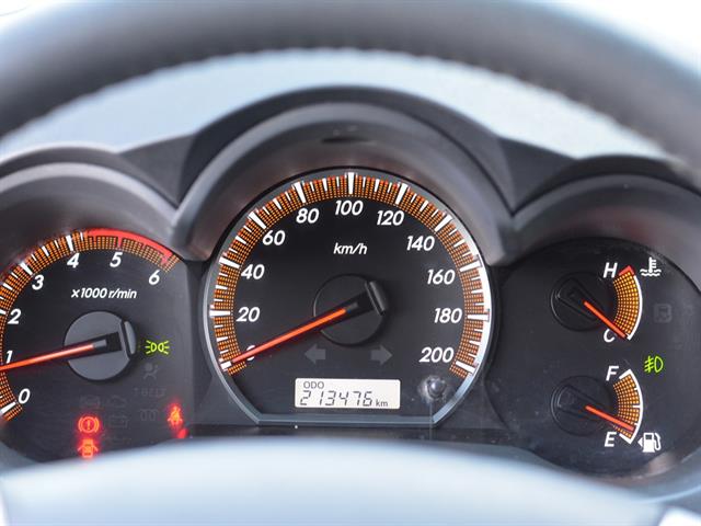TOYOTA HILUX CD D4-D 4X4 3.0 TDI DIES. MEC. 2013