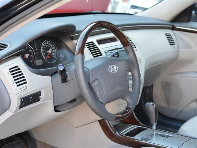 HYUNDAI AZERA GLS 3.3 V6 24V 4P AUT. 2010