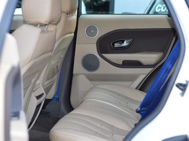 LAND ROVER RANGE ROVER EVOQUE PURE TECH 2.0 AUT. 5P 2014