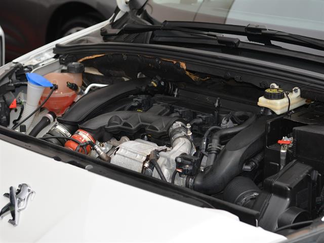 PEUGEOT 308 FELINE/GRIFFE 1.6 TURBO 16V 5P AUT. 2015