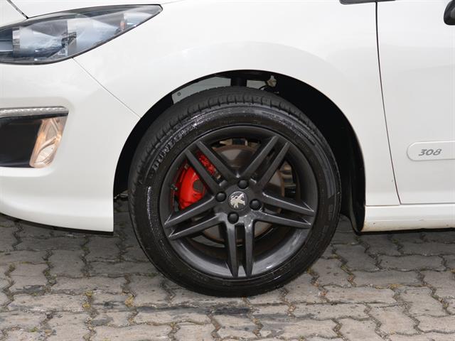 PEUGEOT 308 FELINE/GRIFFE 1.6 TURBO 16V 5P AUT. 2015