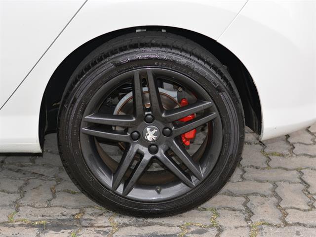 PEUGEOT 308 FELINE/GRIFFE 1.6 TURBO 16V 5P AUT. 2015