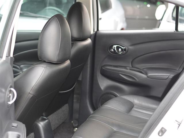 NISSAN VERSA UNIQUE 1.6 16V FLEXSTART 4P AUT. 2017