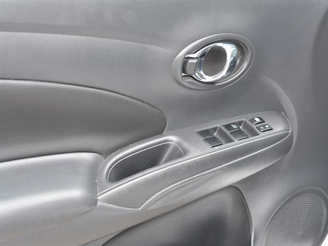 NISSAN VERSA UNIQUE 1.6 16V FLEXSTART 4P AUT. 2017