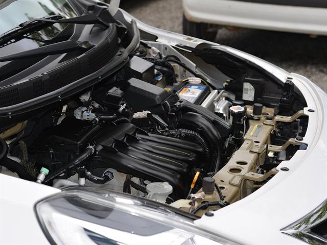 NISSAN VERSA UNIQUE 1.6 16V FLEXSTART 4P AUT. 2017