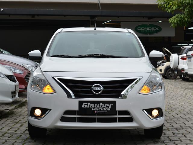 NISSAN VERSA UNIQUE 1.6 16V FLEXSTART 4P AUT. 2017