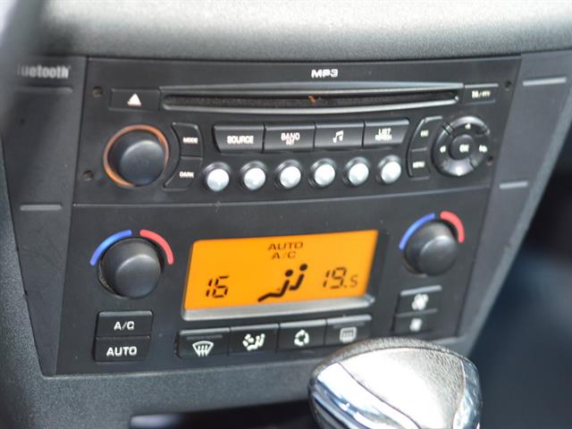 CITROËN C4 EXCL.2.0/2.0 SOLARIS FLEX 16V 5P AUT. 2010