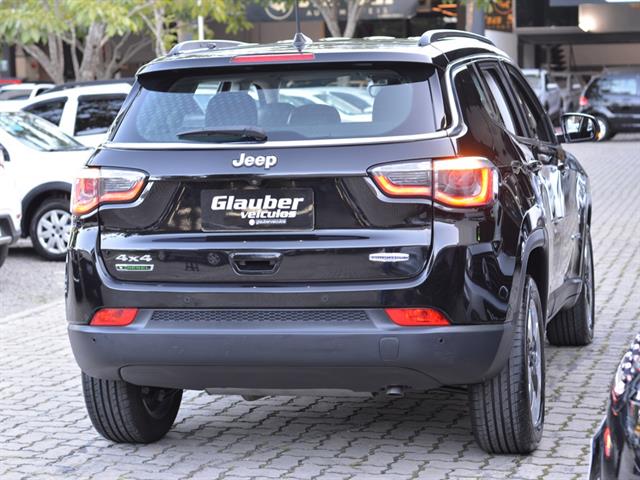 JEEP COMPASS LONGITUDE 2.0 4X4 DIES. 16V AUT. 2017