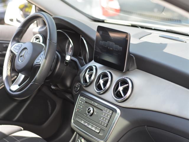 MERCEDES-BENZ GLA 200 ENDURO 1.6 TB 16V FLEX AUT. 2017