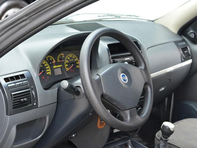 FIAT Palio WEEKEND HLX 1.8 MPI FLEX 4P 2006