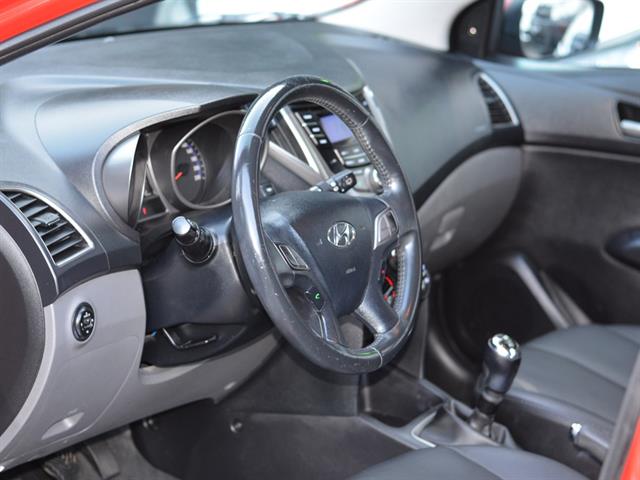 HYUNDAI HB20 PREMIUM 1.6 FLEX 16V MEC. 2013
