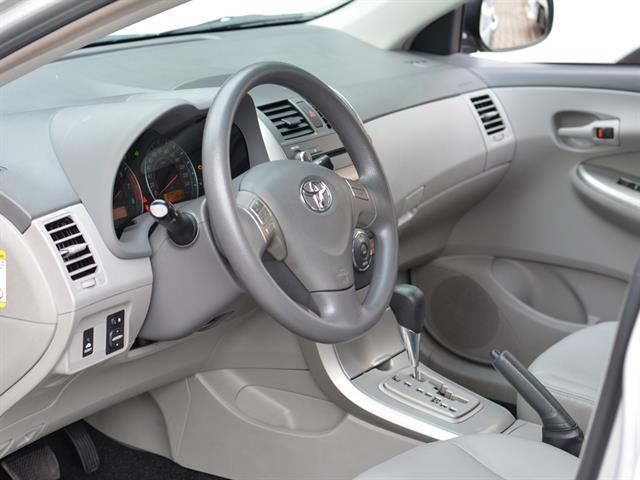 TOYOTA Corolla GLI 1.8 FLEX 16V  AUT. 2011