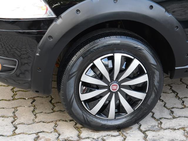 FIAT STRADA TREKKING 1.4 MPI FIRE FLEX 8V CE 2012