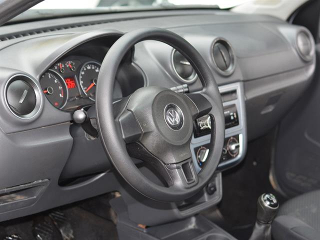 VOLKSWAGEN SAVEIRO TRENDLINE 1.6 T.FLEX 8V 2016