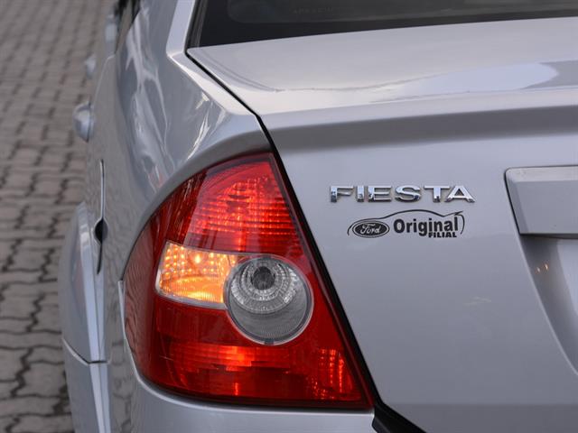 FORD FIESTA SEDAN 1.0 8V FLEX 4P 2008