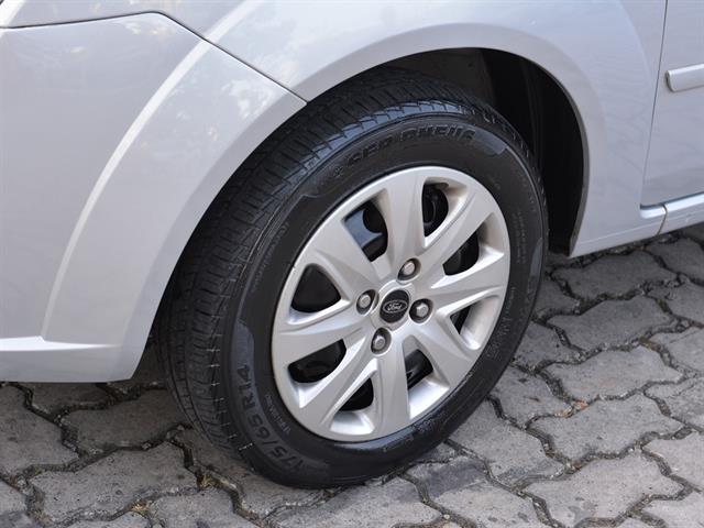 FORD FIESTA SEDAN 1.0 8V FLEX 4P 2008