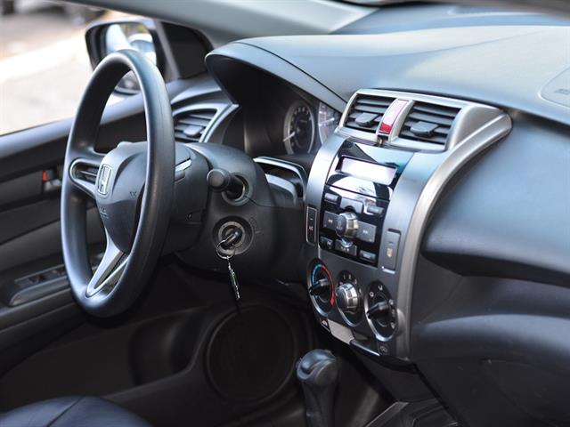HONDA CITY SEDAN LX 1.5 FLEX 16V 4P AUT. 2013