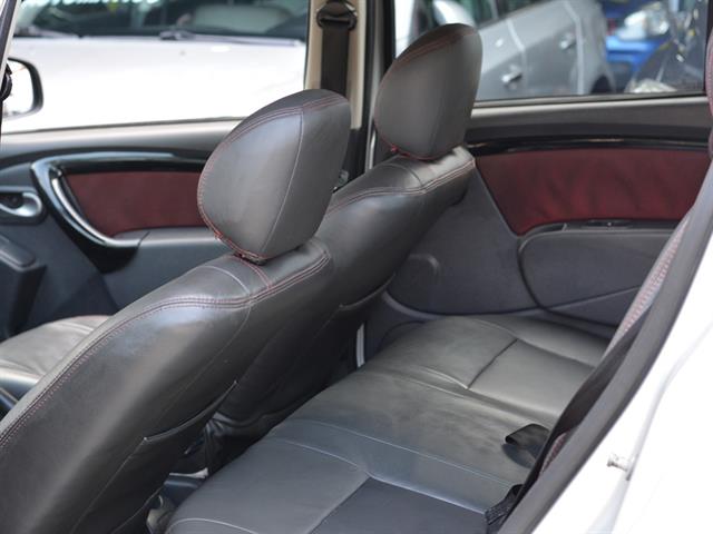 RENAULT SANDERO STEPWAY HI-FLEX 1.6 16V 5P AUT. 2014