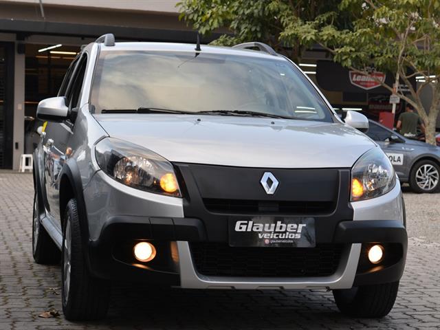 RENAULT SANDERO STEPWAY HI-FLEX 1.6 16V 5P AUT. 2014