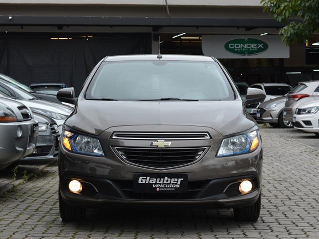 CHEVROLET ONIX HATCH LT 1.4 8V FLEXPOWER 5P AUT. 2014