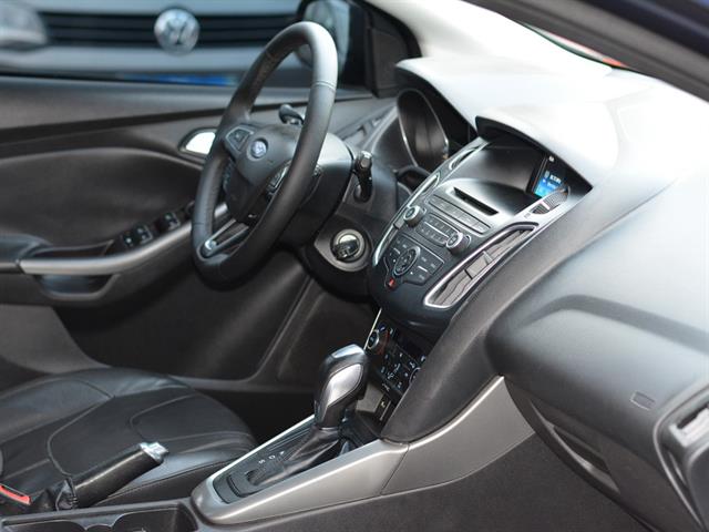 FORD FOCUS FASTBACK SE/SE PLUS 2.0 FLEX AUT. 2016
