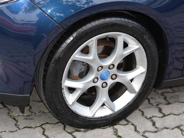 FORD FOCUS FASTBACK SE/SE PLUS 2.0 FLEX AUT. 2016