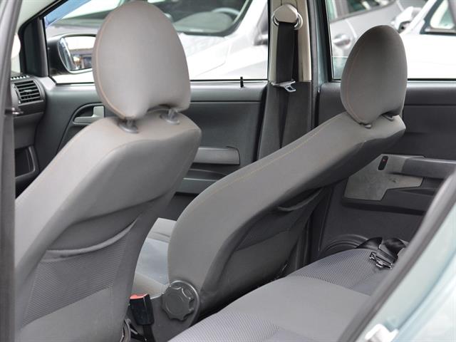 VOLKSWAGEN FOX 1.0 MI TOTAL FLEX 8V 5P 2010