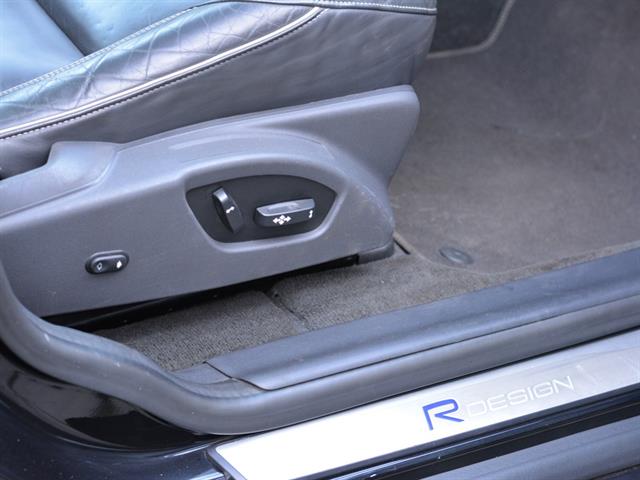 VOLVO XC 60 T-6  R-DESIGN 2.0 306CV FWD 5P 2015