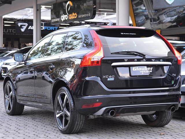 VOLVO XC 60 T-6  R-DESIGN 2.0 306CV FWD 5P 2015