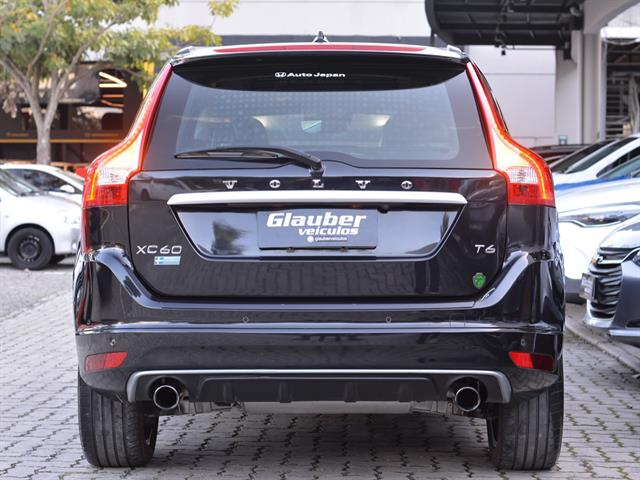 VOLVO XC 60 T-6  R-DESIGN 2.0 306CV FWD 5P 2015