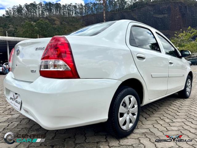 TOYOTA ETIOS X SEDAN 1.5 FLEX 16V 4P MEC. 2018