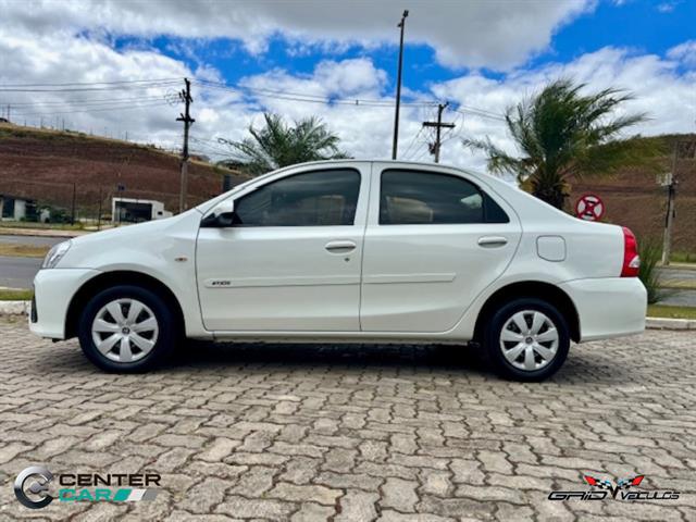 TOYOTA ETIOS X SEDAN 1.5 FLEX 16V 4P MEC. 2018