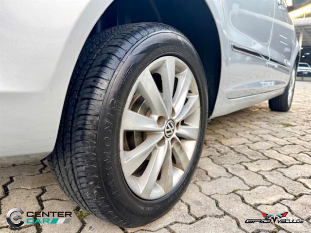 VOLKSWAGEN SPACEFOX SPORTLINE/HIGHLINE 1.6 T.FLEX 2011