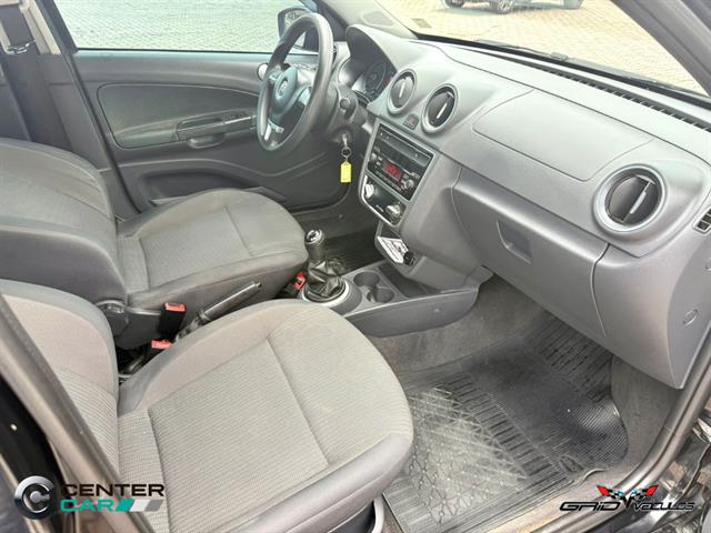 VOLKSWAGEN GOL (NOVO) 1.0 MI TOTAL FLEX 8V 4P 2013