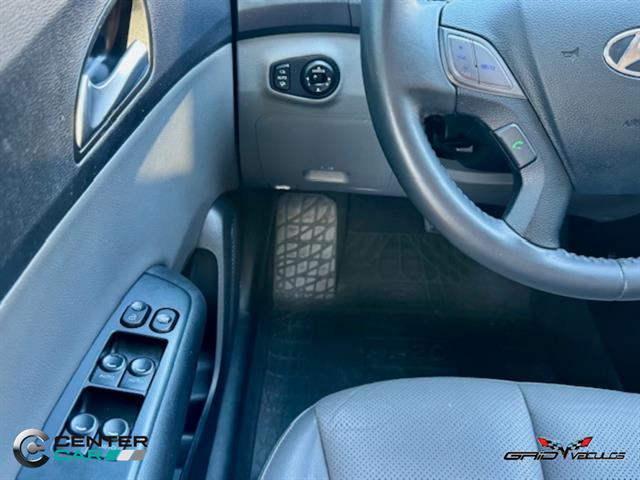 HYUNDAI HB20S C.STYLE/C.PLUS1.6 FLEX 16V AUT. 4P 2015