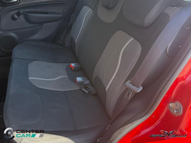 FIAT UNO WAY CELEB. 1.0 EVO FIRE FLEX 8V 5P 2015