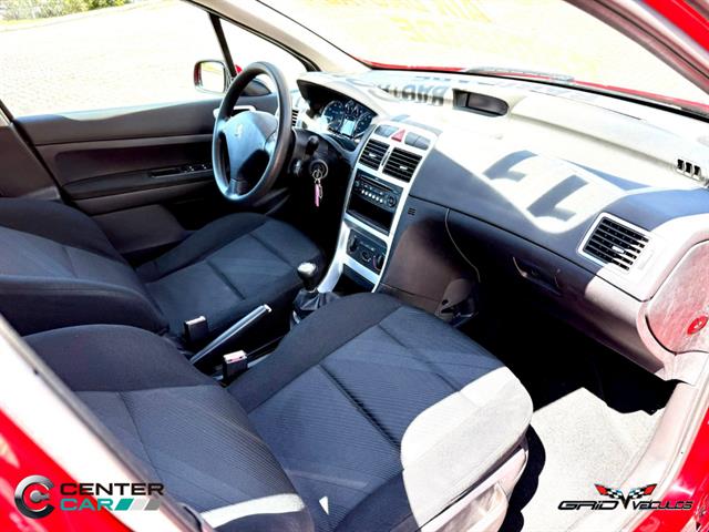 PEUGEOT 307 SOLEIL/ PRESENCE 1.6/1.6 FLEX 16V 5P 2011