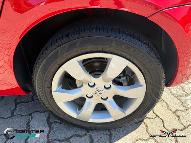 PEUGEOT 307 SOLEIL/ PRESENCE 1.6/1.6 FLEX 16V 5P 2011