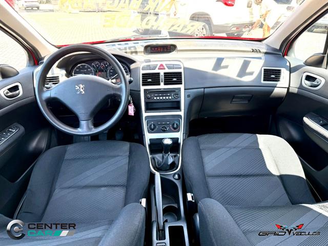 PEUGEOT 307 SOLEIL/ PRESENCE 1.6/1.6 FLEX 16V 5P 2011