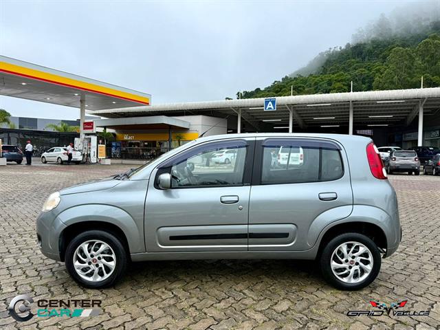 FIAT UNO VIVACE CELEB. 1.0 EVO F.FLEX 8V 5P 2013