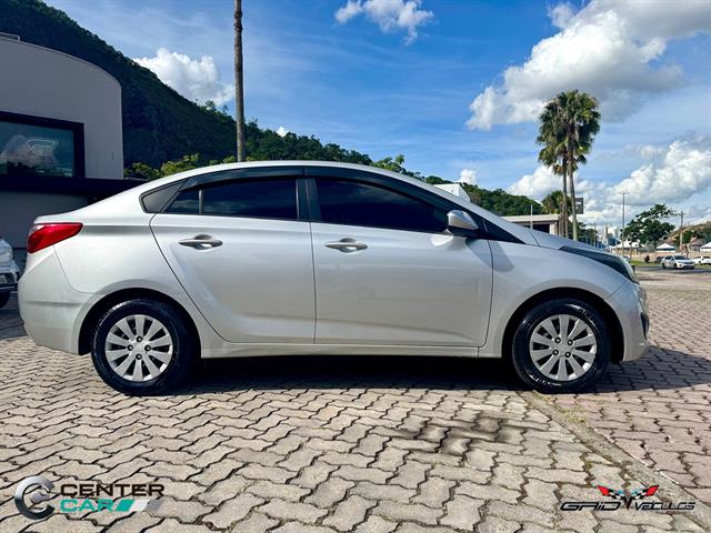 HYUNDAI HB20S C.STYLE/C.PLUS1.6 FLEX 16V AUT. 4P 2015