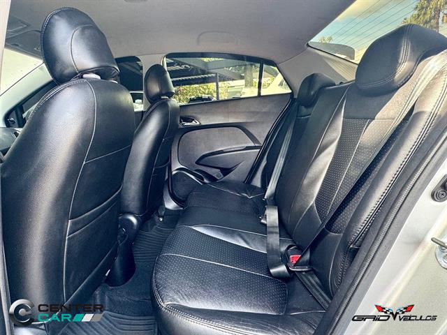 HYUNDAI HB20S C.STYLE/C.PLUS1.6 FLEX 16V AUT. 4P 2015